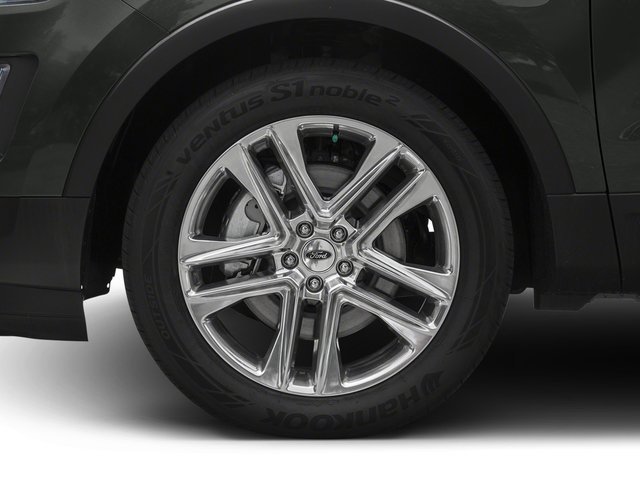 Used 2017 White Platinum Clearcoat Metallic Ford XLT image 11