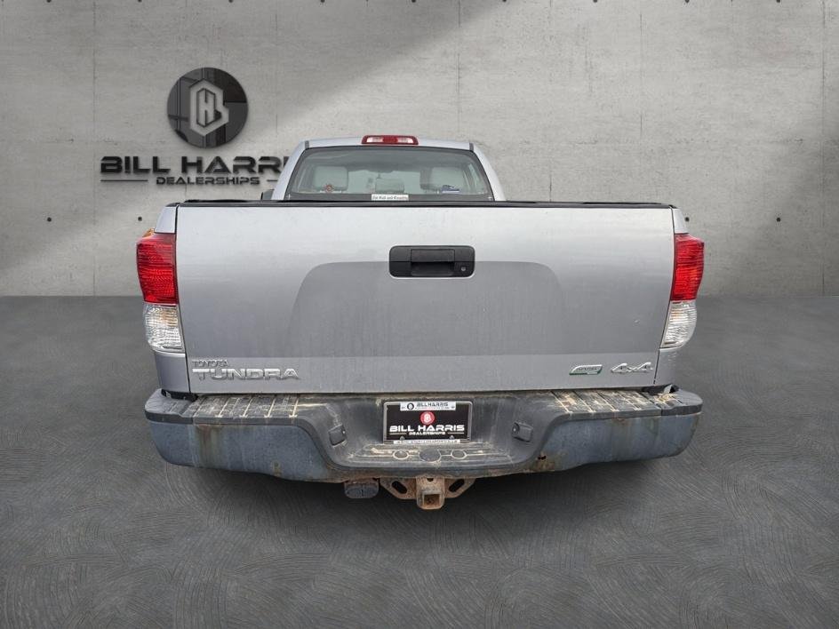 Used 2010 Silver Toyota Grade image 3