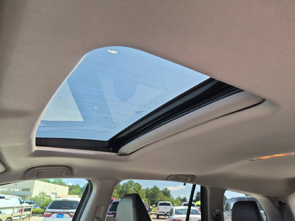 Used 2019 Black Honda EX-L image 13
