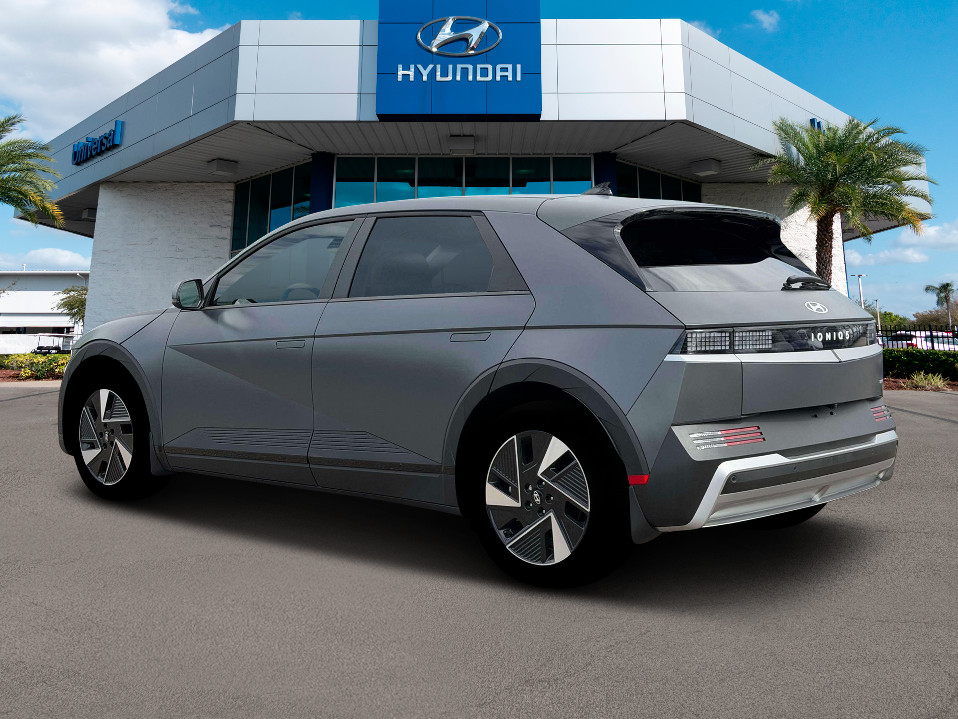 New 2026 Gray Hyundai SEL image 4