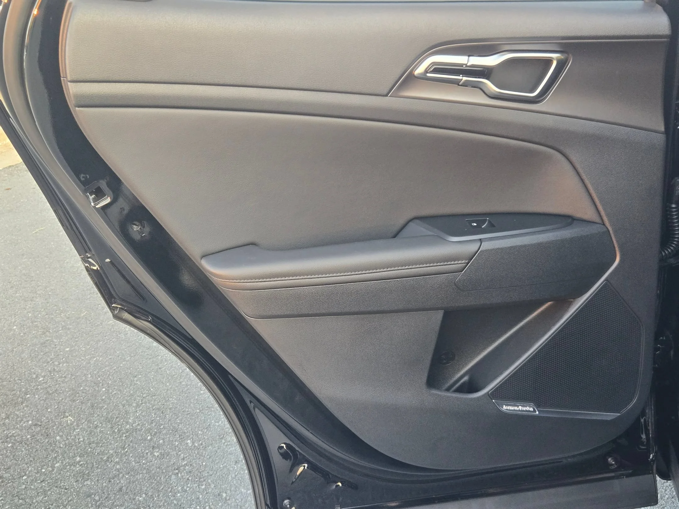 New 2026 Ebony Black Kia SX-Prestige image 28