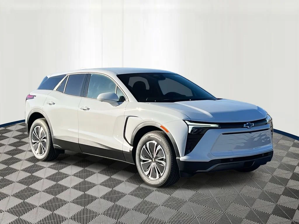 2026 Chevrolet Blazer EV LT - Photo 7