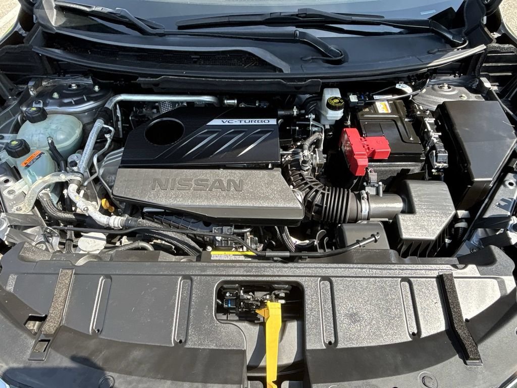 Used 2023 Gray Nissan SV image 18