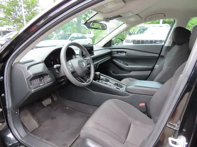 Certified Used 2023 Crystal Black Pearl Honda LX image 2