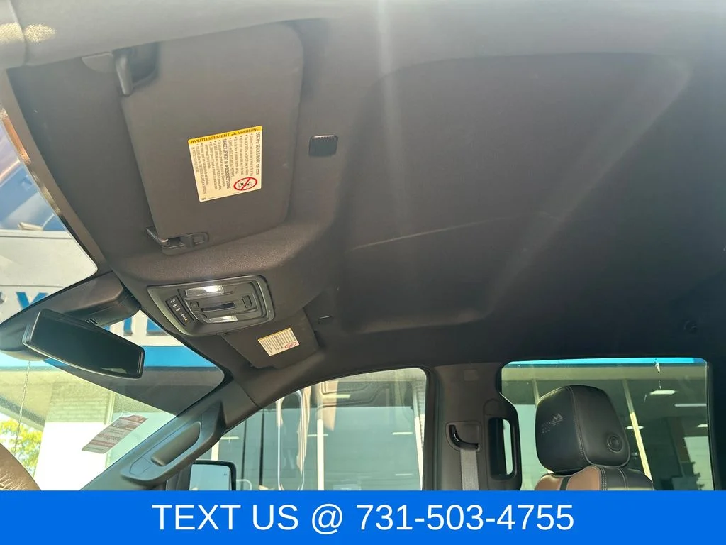 Used 2022 White Chevrolet High Country image 22