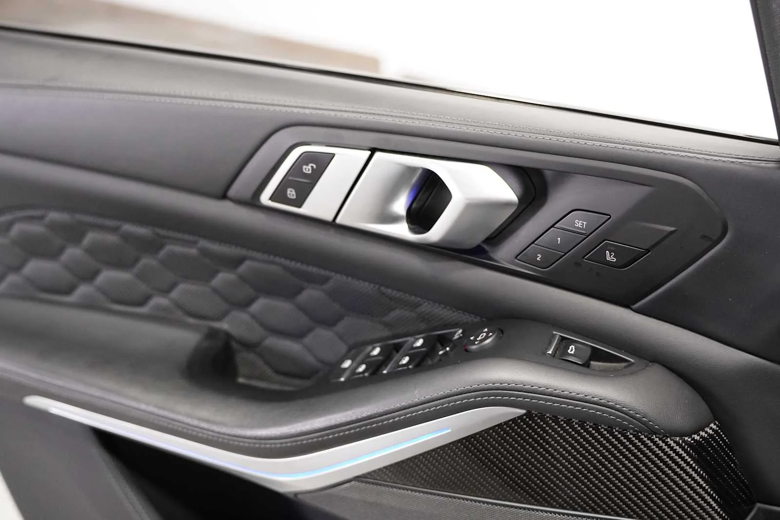 Used 2022 Manhattan Green Metallic BMW  image 13