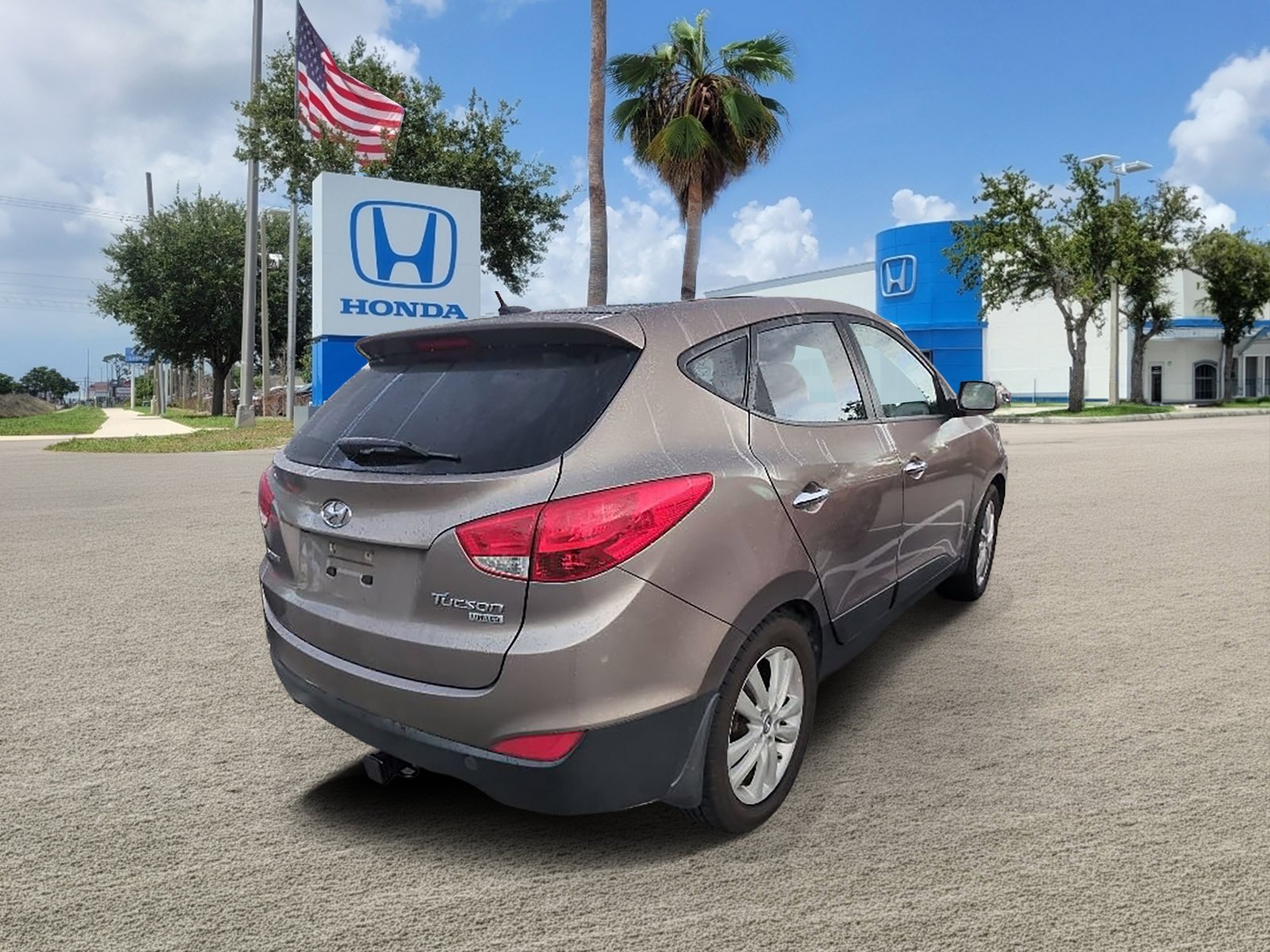 Used 2013 Hyundai Tucson Limited with VIN KM8JU3AC3DU696396 for sale in Sarasota, FL