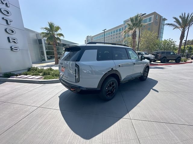 New 2027 Wolf Gray Kia X-Pro SX Prestige image 8