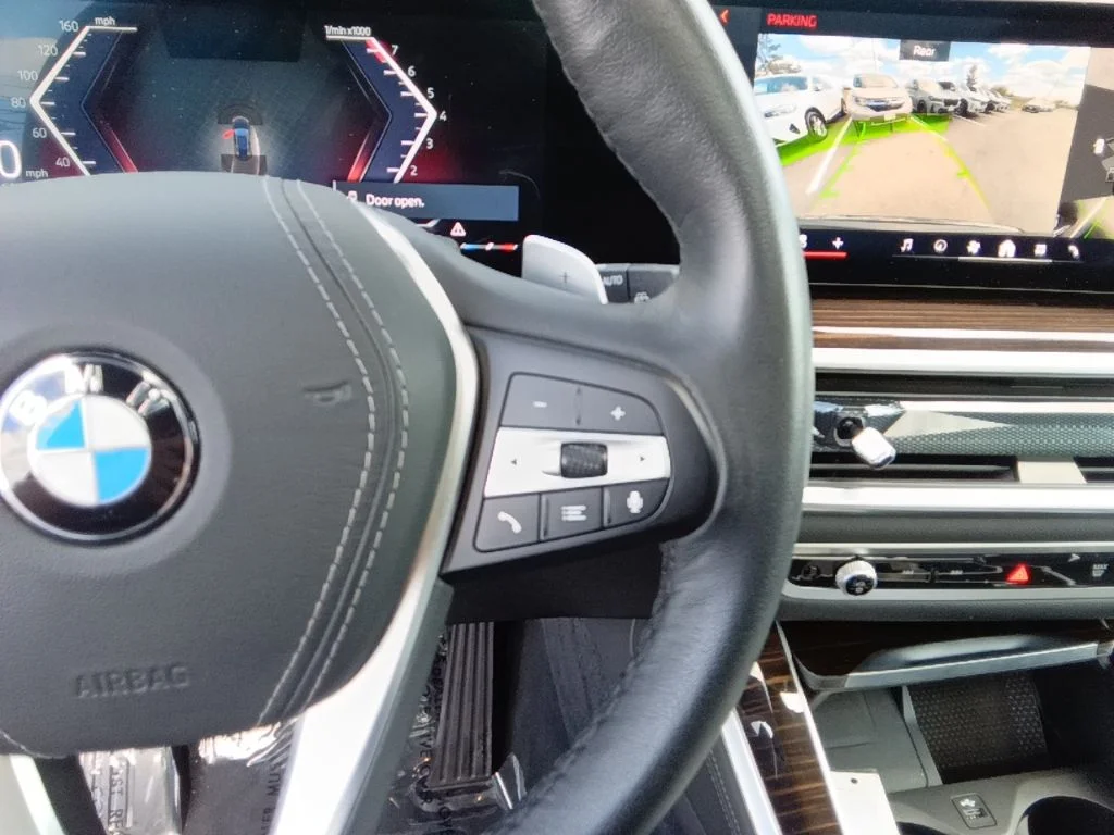 Certified Used 2025 Black Sapphire Metallic BMW xDrive40i image 16