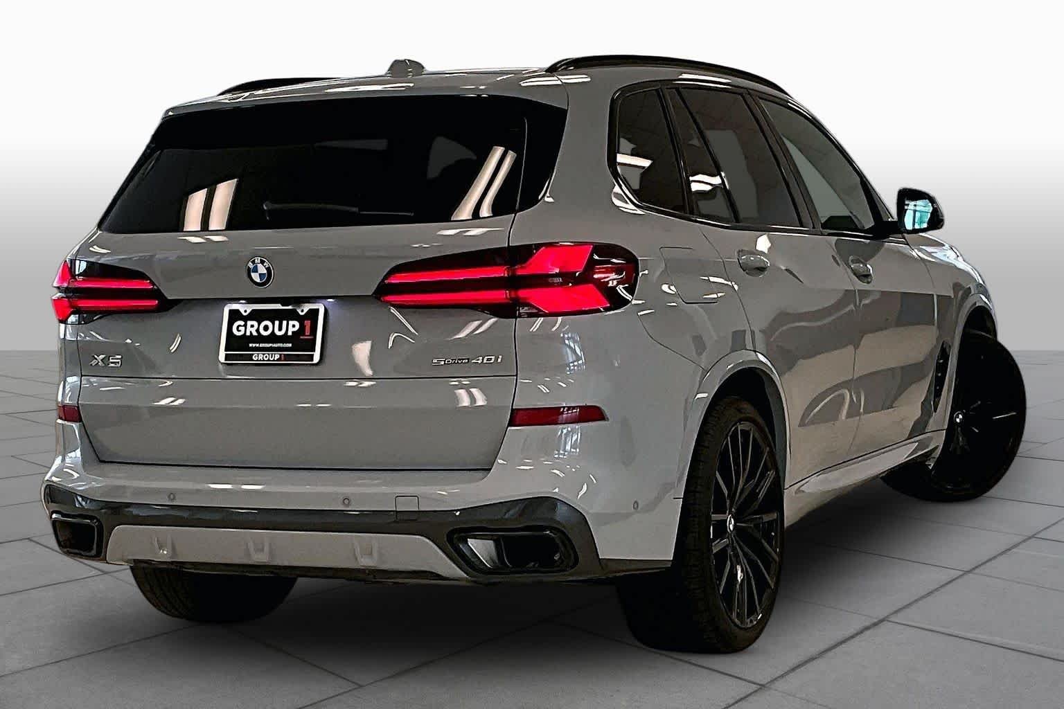 Certified Used 2025 Brooklyn Grey Metallic BMW sDrive40i image 12