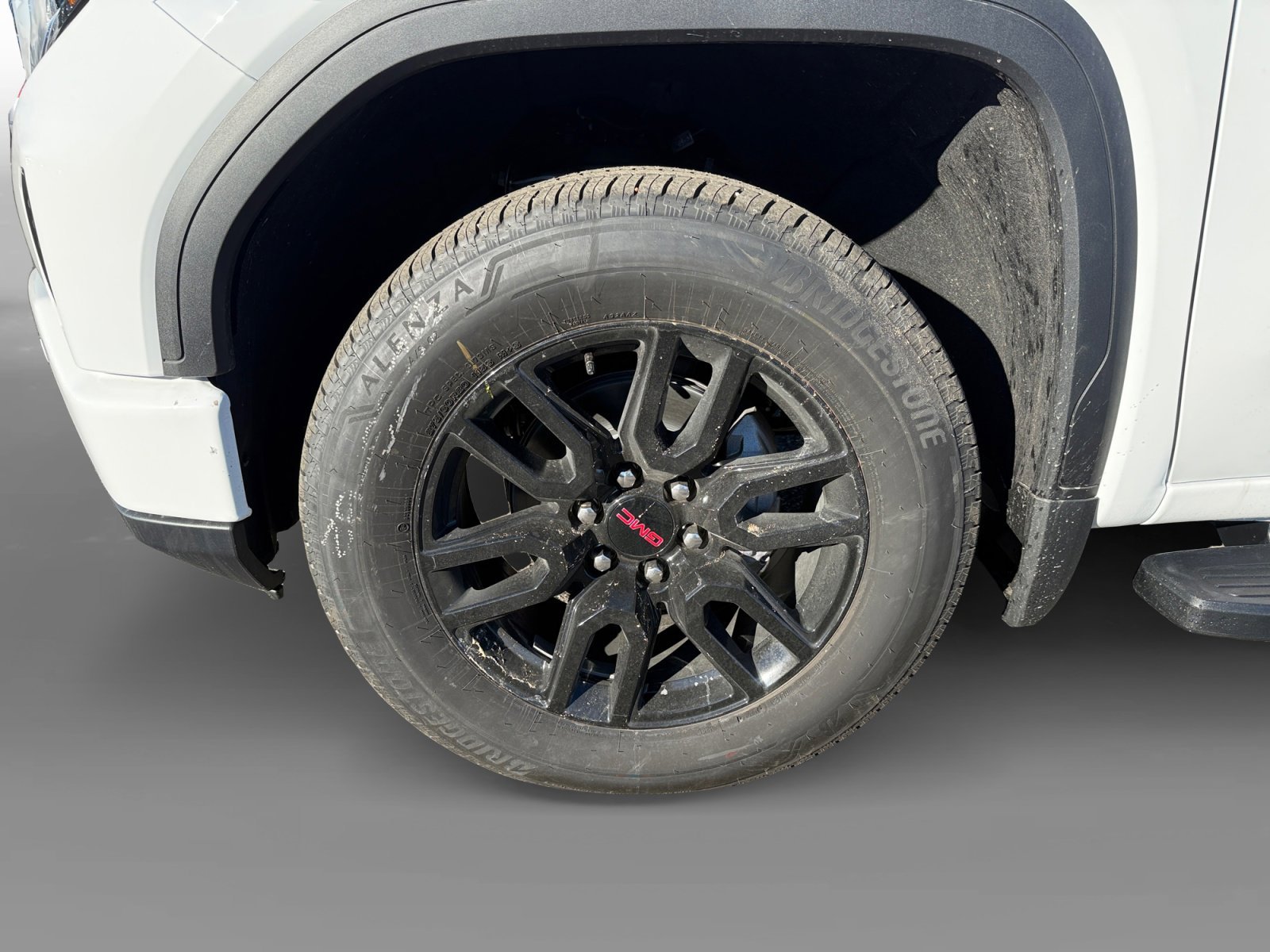 New 2026 Summit White GMC Elevation image 9