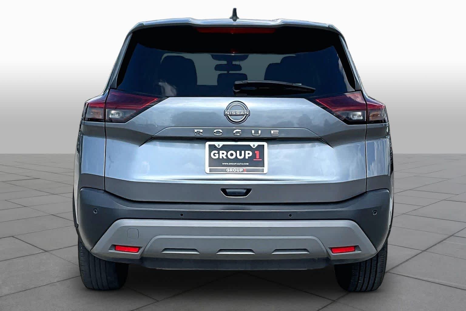 Used 2023 Gun Metallic Nissan S image 5