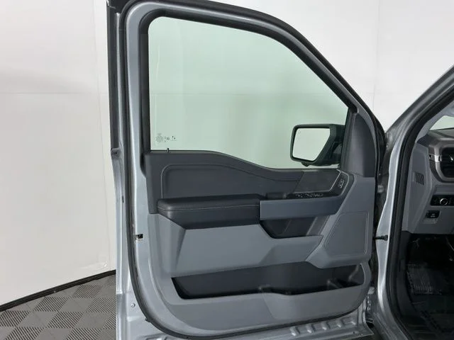 Used 2024  Ford XLT image 14