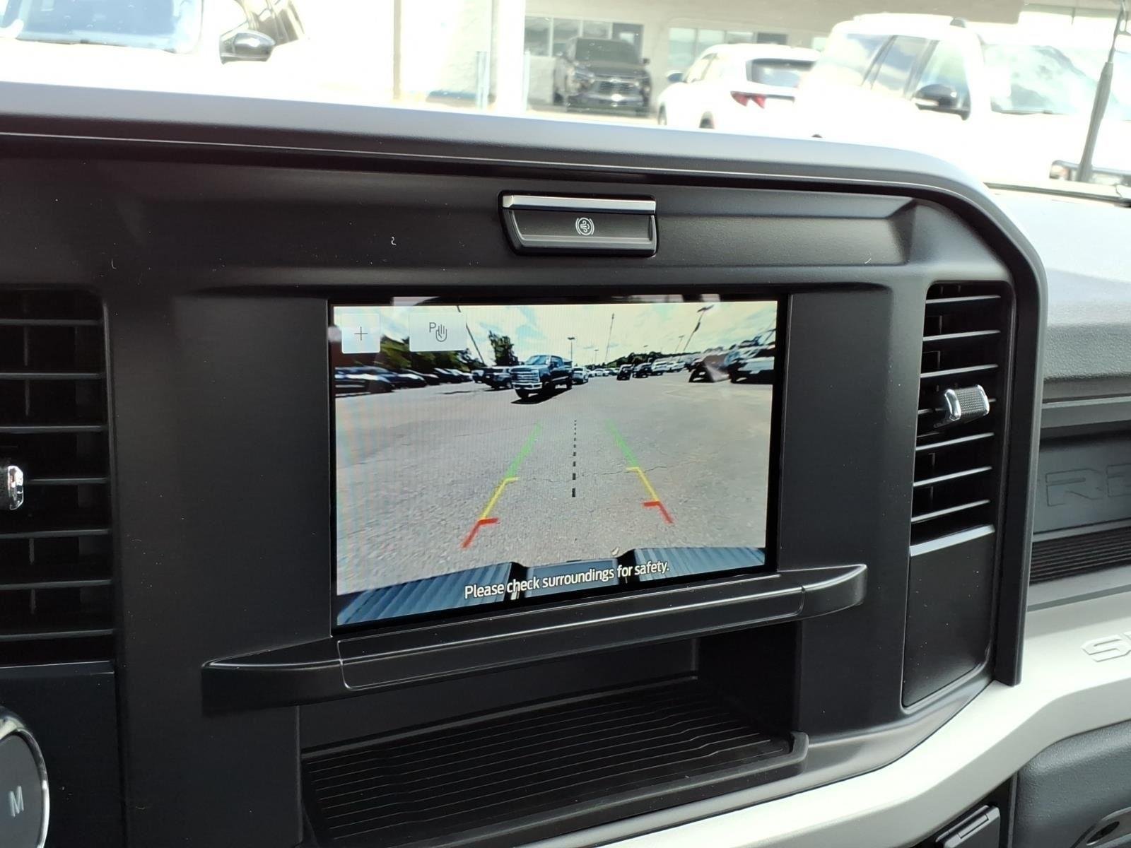 New 2026 Oxford White Ford F-350® XL image 4