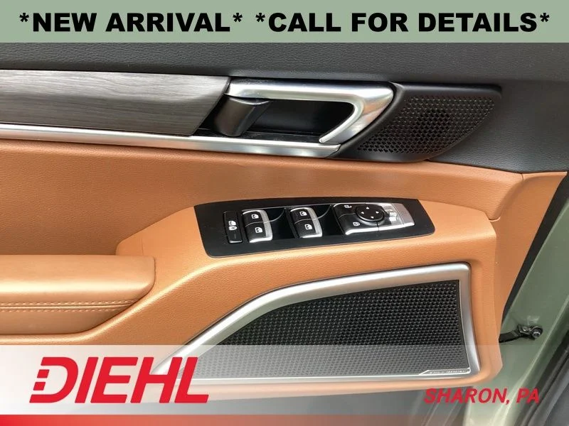 Used 2024 Green Kia EX X-Line image 21