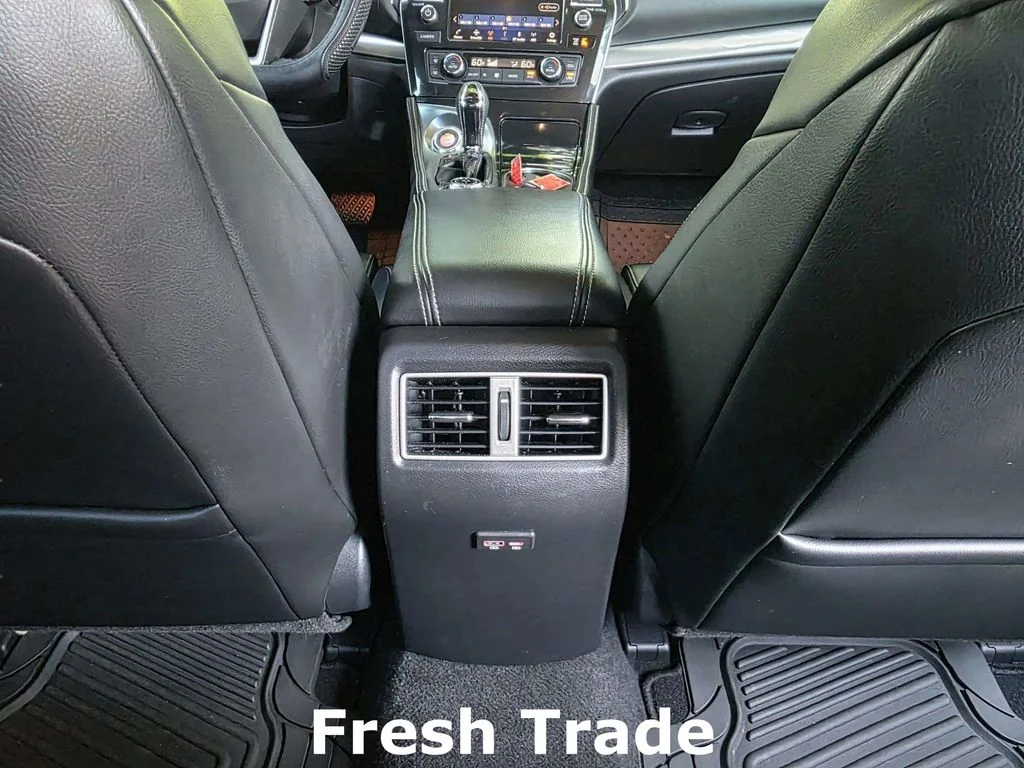 Used 2020 Gun Metallic Nissan 3.5 SV image 7