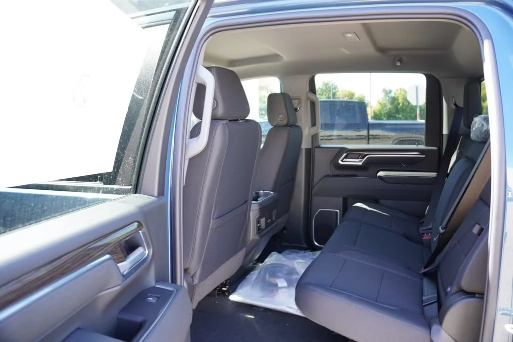New 2026 Lakeshore Blue Metallic Chevrolet LT image 11