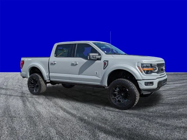 New 2026 Agate Black Metallic Ford XLT image 2