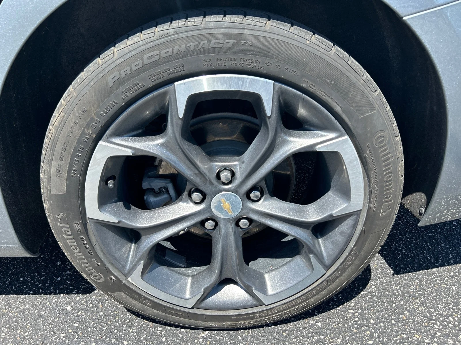 Used 2023 Silver Chevrolet LT image 9