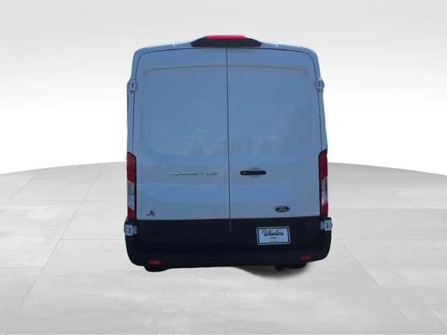 Used 2024 White Ford  image 4