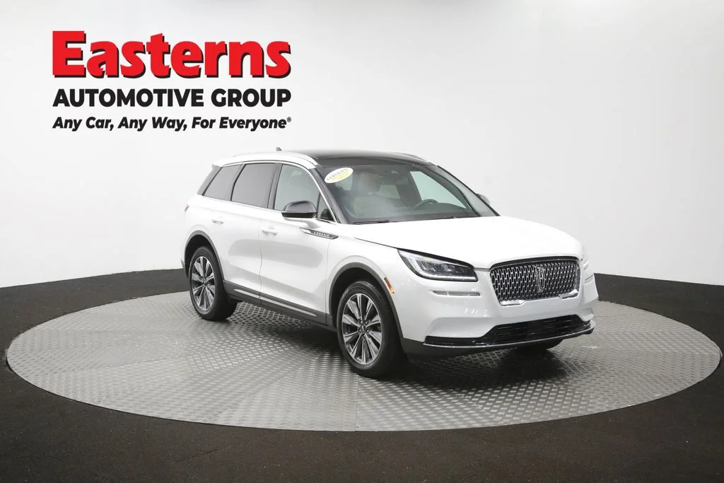 Used 2022 White Lincoln Reserve image 51