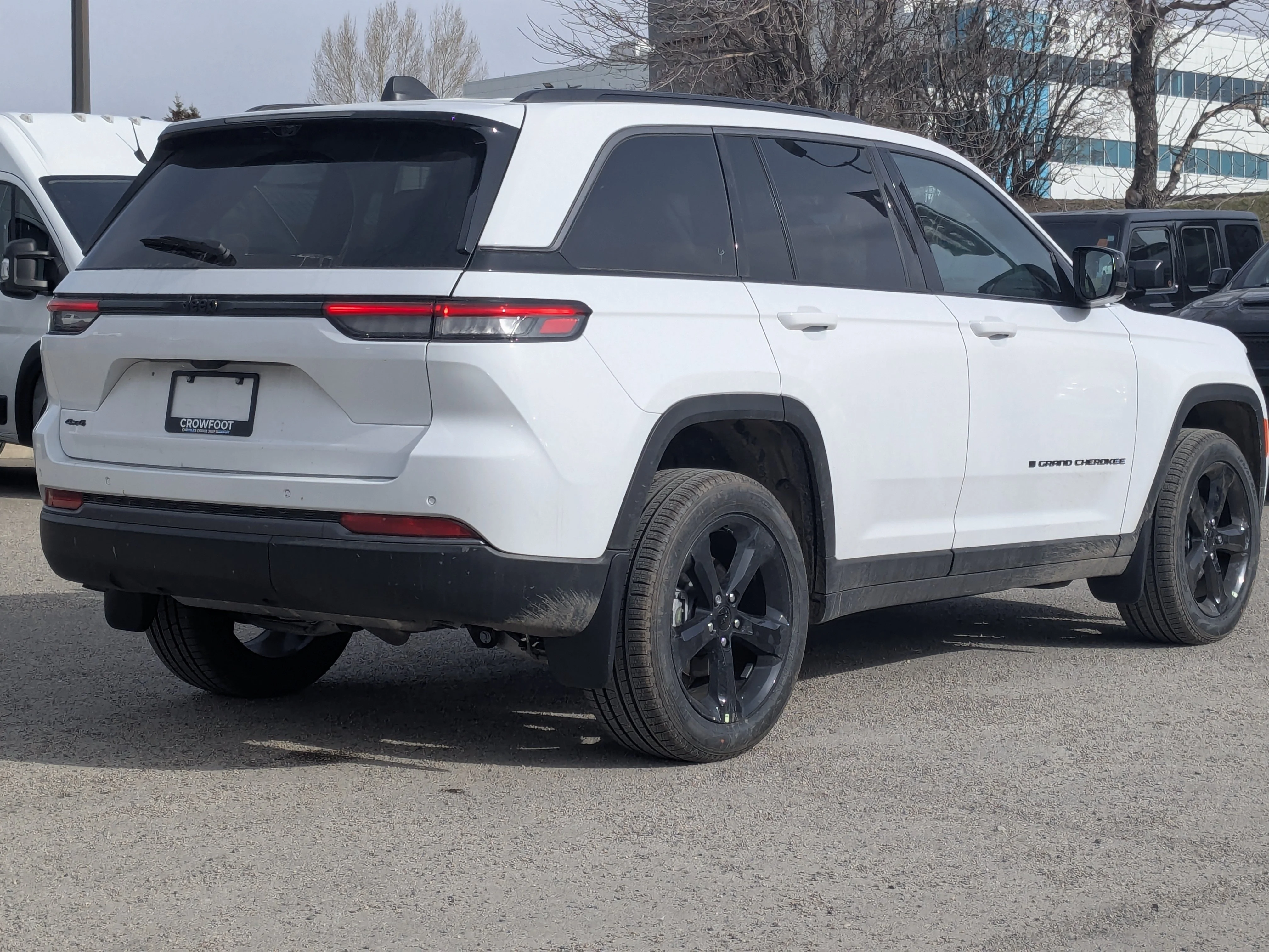 New 2026 White Jeep 85th Anniversary - - $12K Pref Pkg 2C7 - Pano Sunroof - 2nd Row Heated Seats - Leatherette & More! image 8