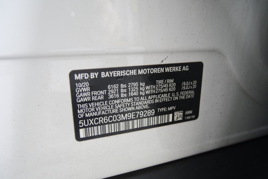 Used 2021 Mineral White Metallic BMW xDrive40i image 25