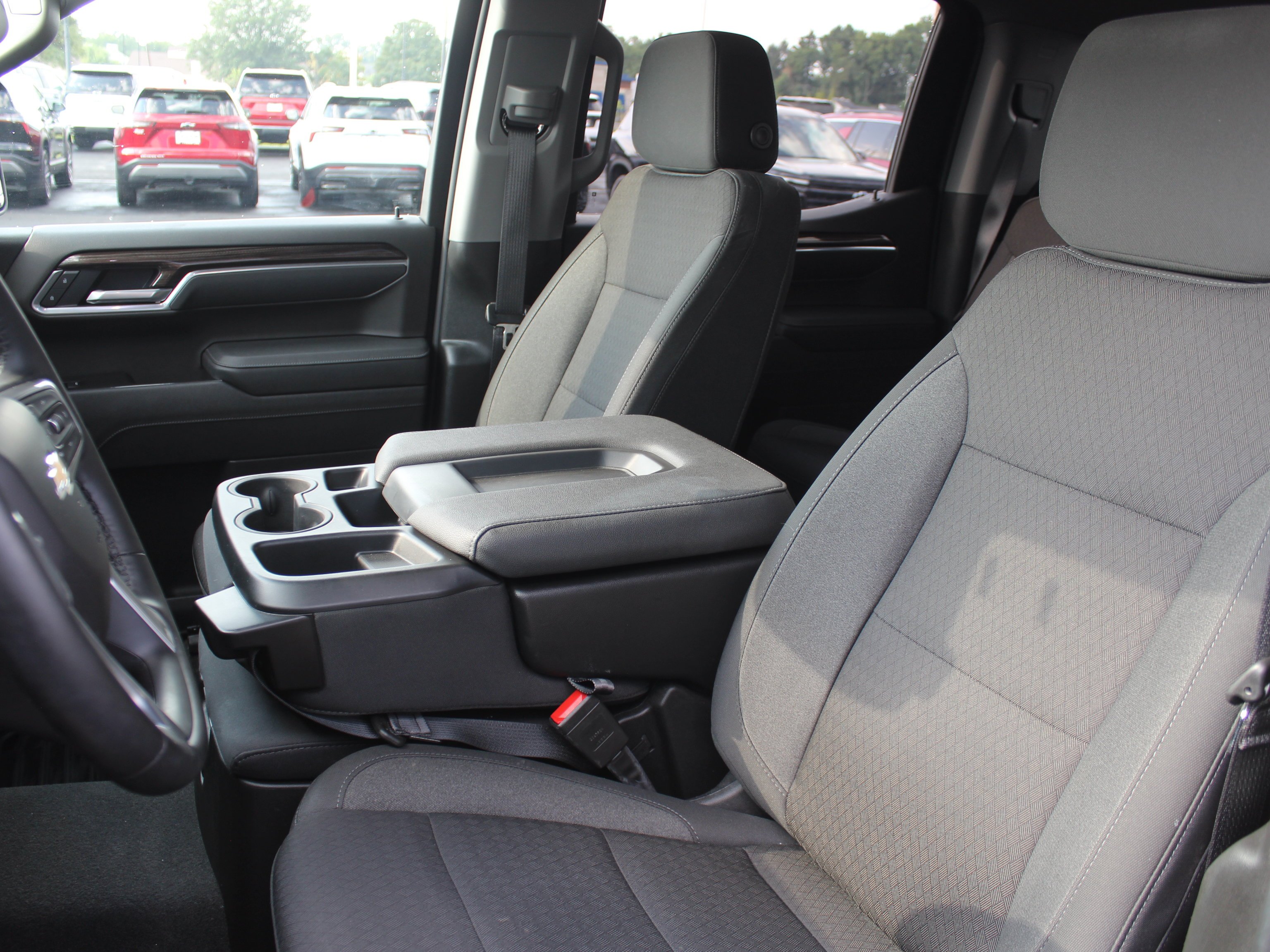 2026 Chevrolet Silverado 1500 LT - Photo 13