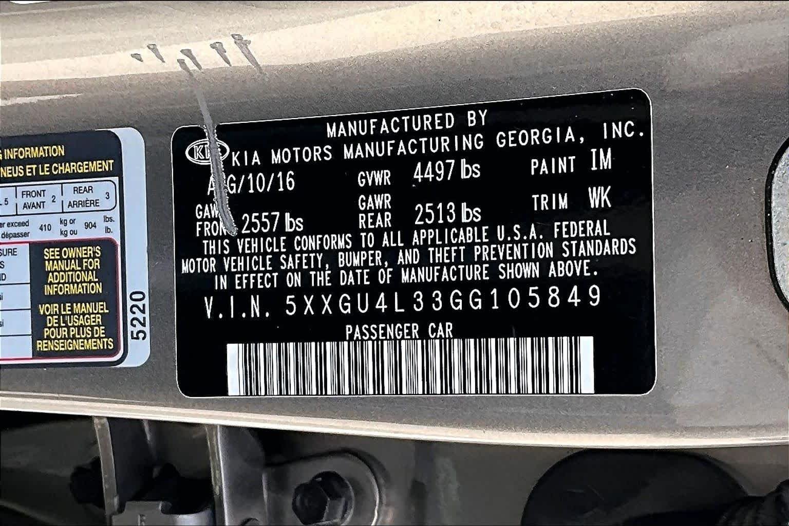 Used 2016 Titanium Gray Kia EX image 31