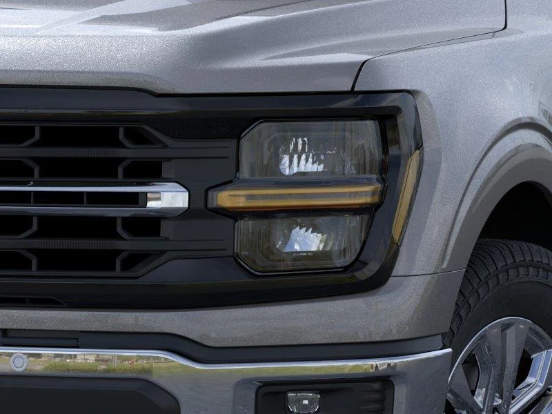 Used 2026 Carbonized Gray Metallic Ford XLT image 28
