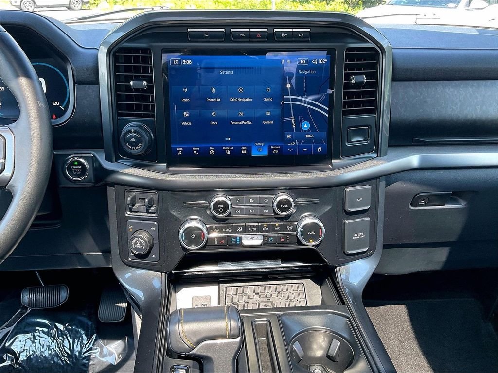 Used 2023 Azure Gray Metallic Tri-Coat Ford Tremor image 17