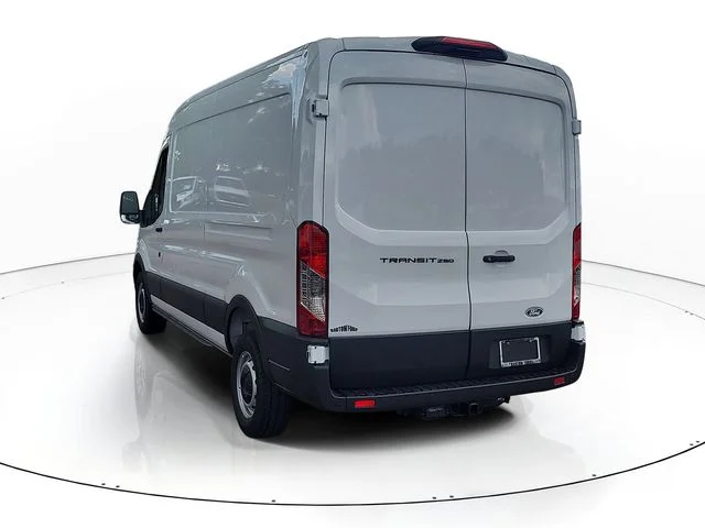New 2026 Oxford White Ford Base image 7