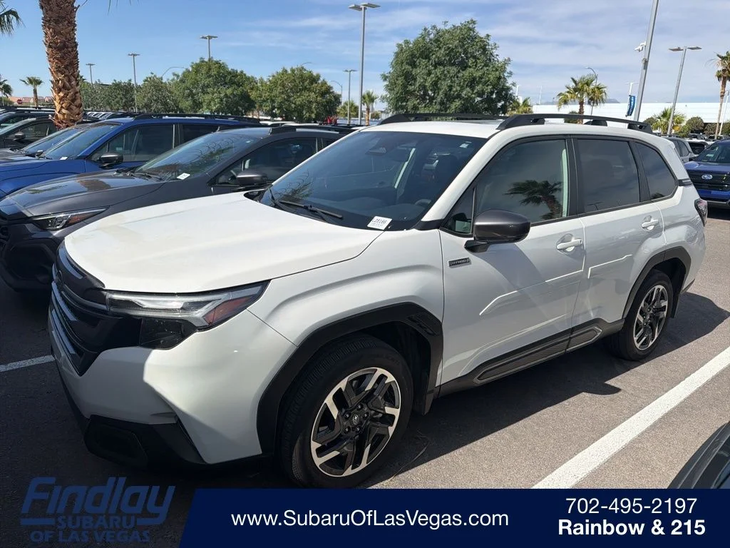 2025 Subaru Forester Limited Hybrid's photo
