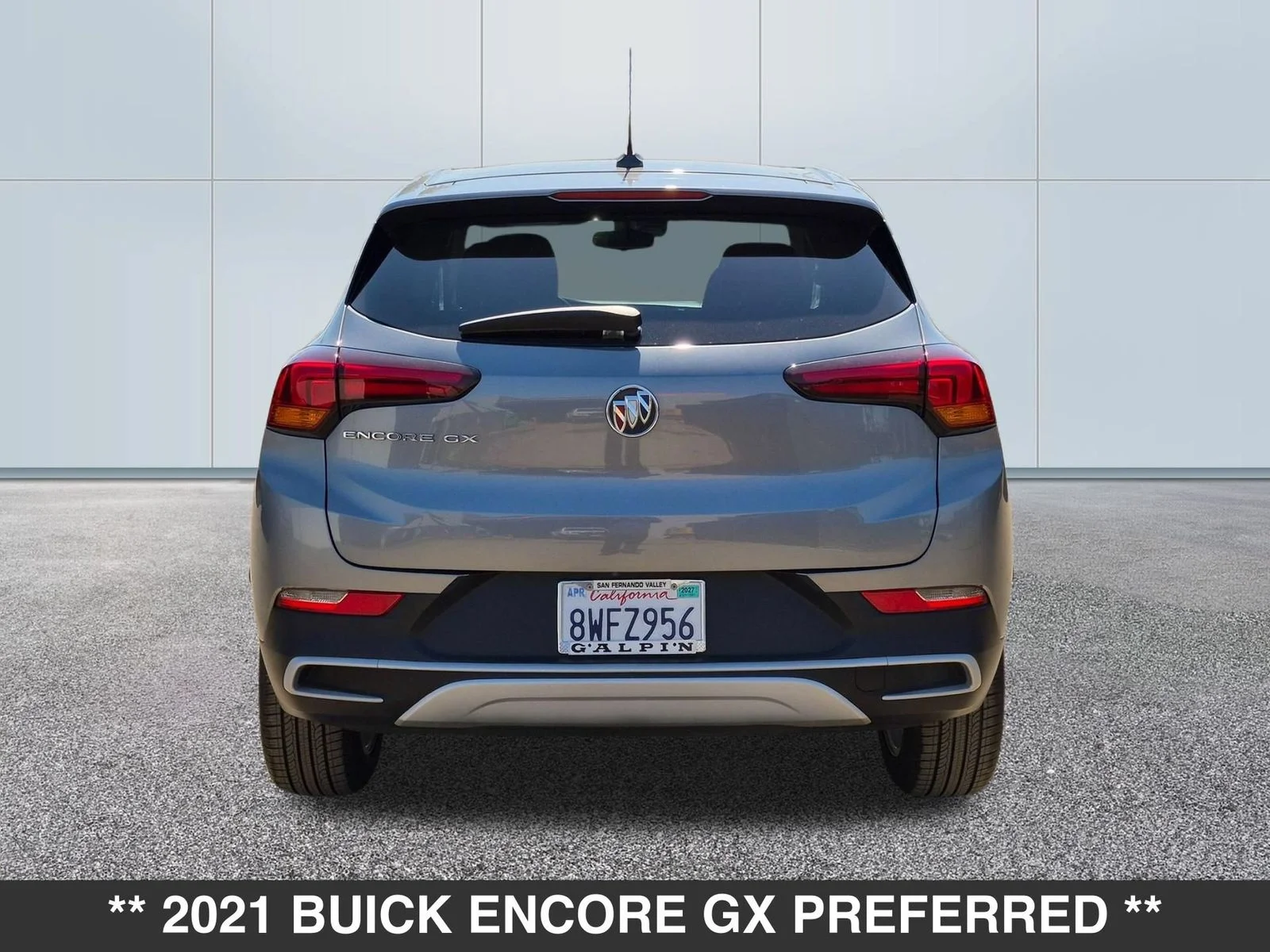 Used 2021 Gray Buick Preferred image 4