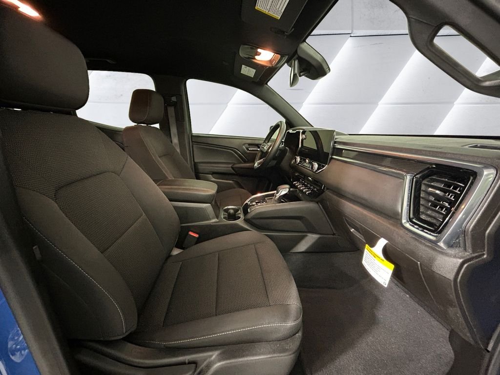 Used 2025 Blue GMC Elevation image 13