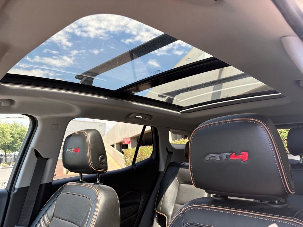 Used 2022 Silver GMC AT4 image 9