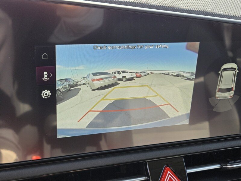 New 2026 Steel Gray Kia WIND image 11
