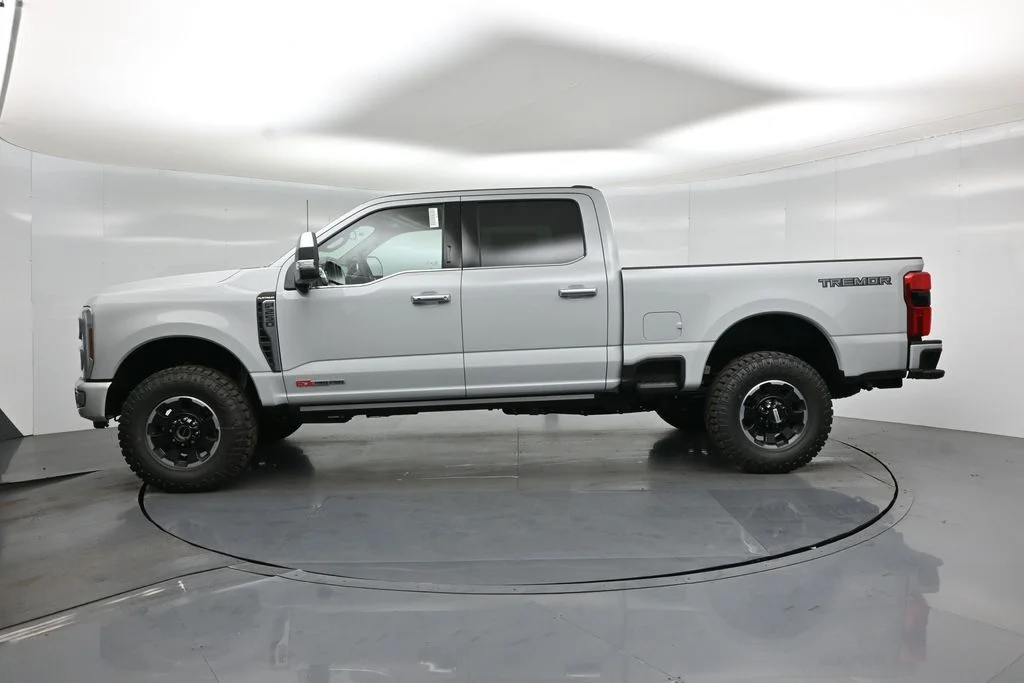 New 2026 Avalanche Ford Platinum image 27