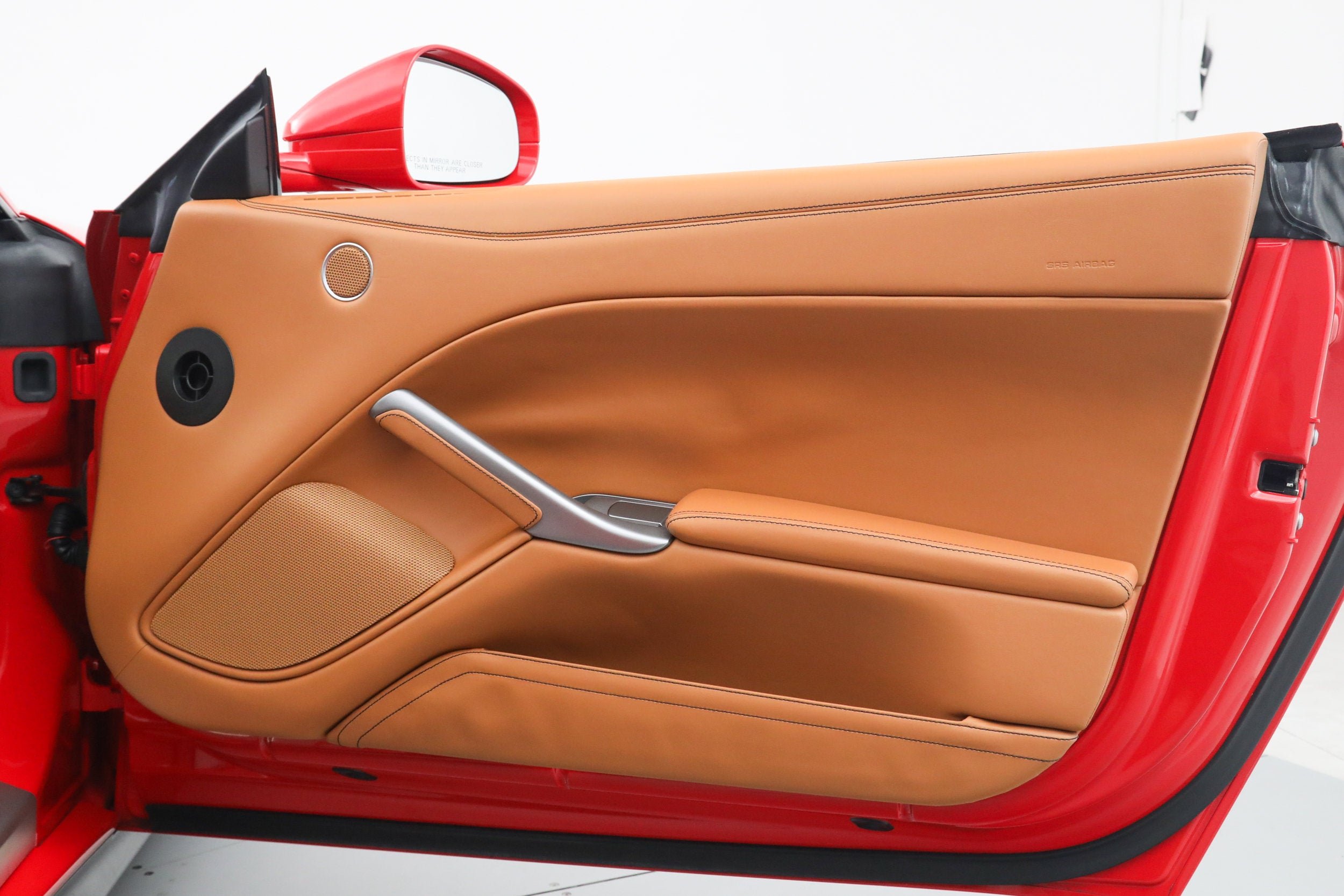 Used 2016 Rosso Corsa Ferrari  image 19