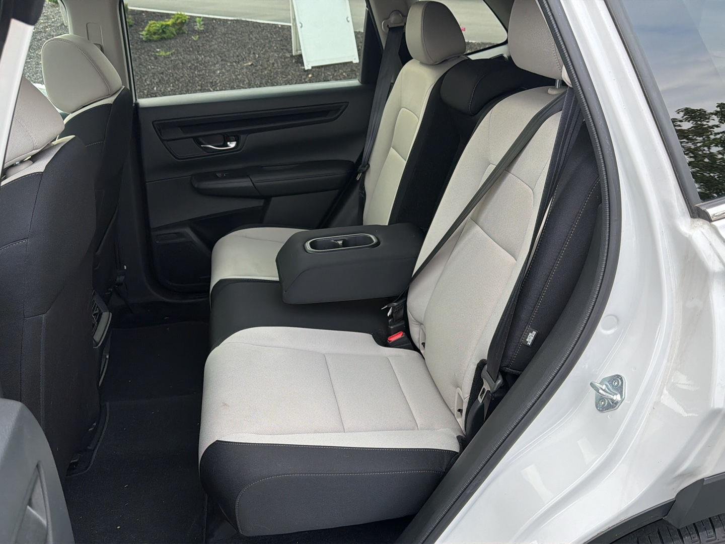 Used 2024 Platinum White Pearl Honda EX image 19