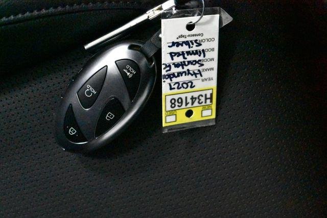 New 2027 Silver Hyundai Limited AWD image 90
