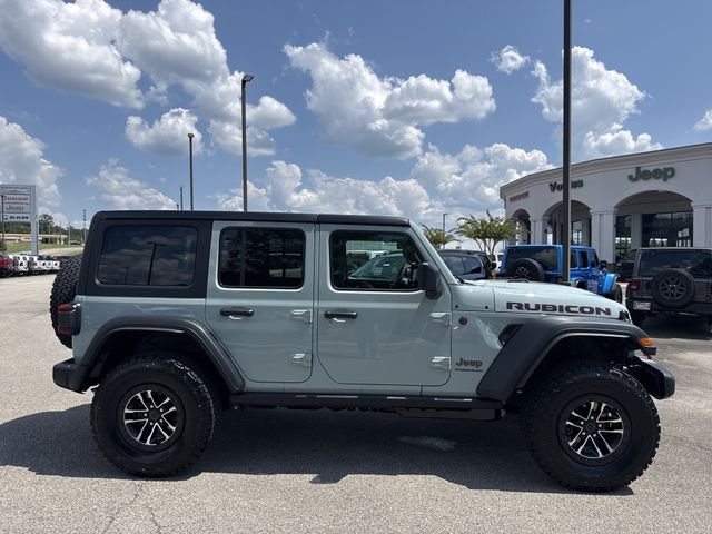 New 2026 White/off-white Jeep Rubicon image 8