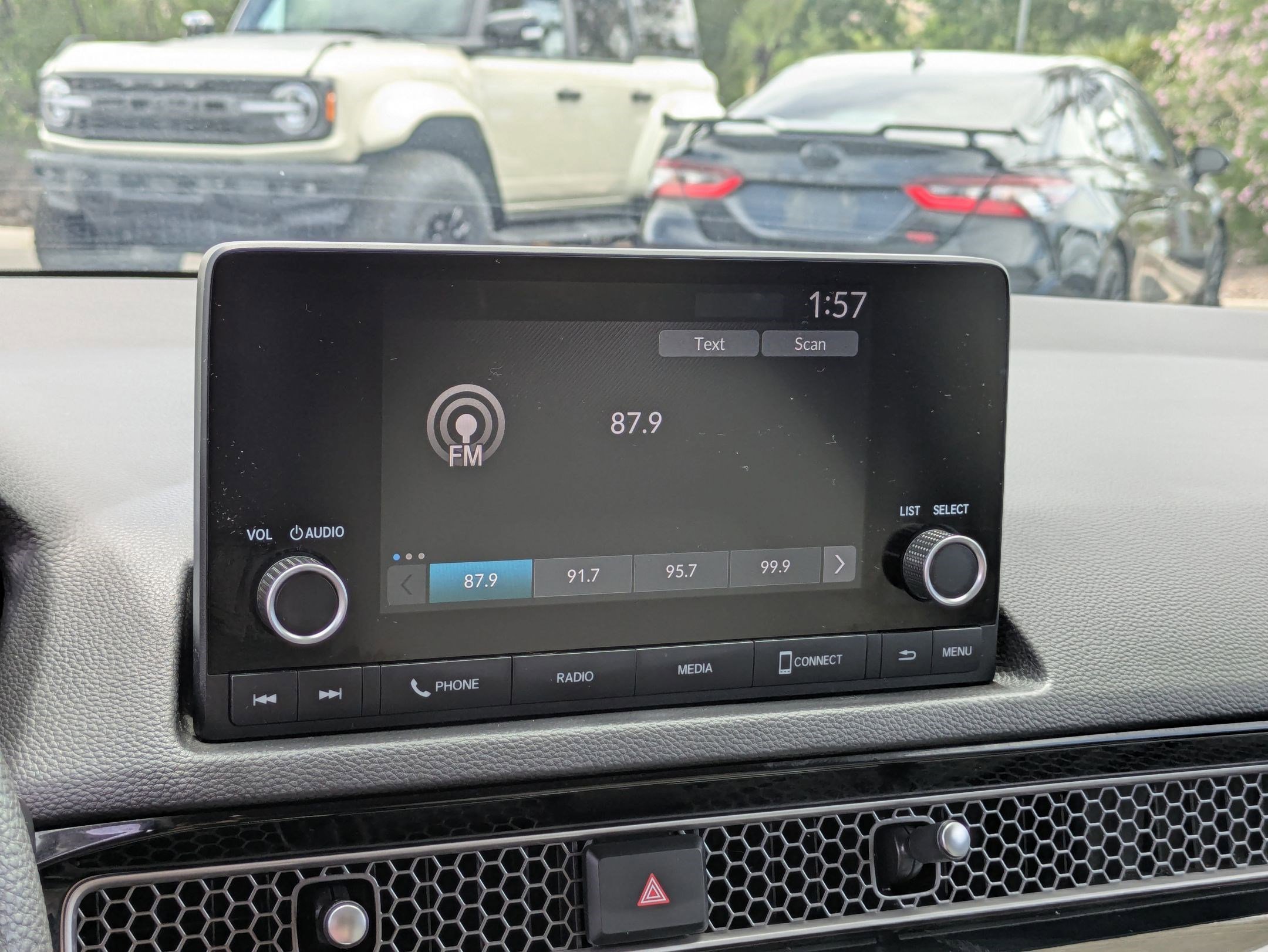 Used 2024 Gray Metallic Honda LX image 22