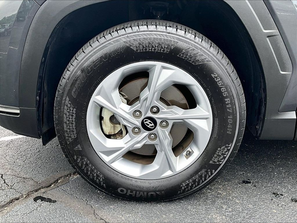 Used 2023 Gray Hyundai SEL image 7