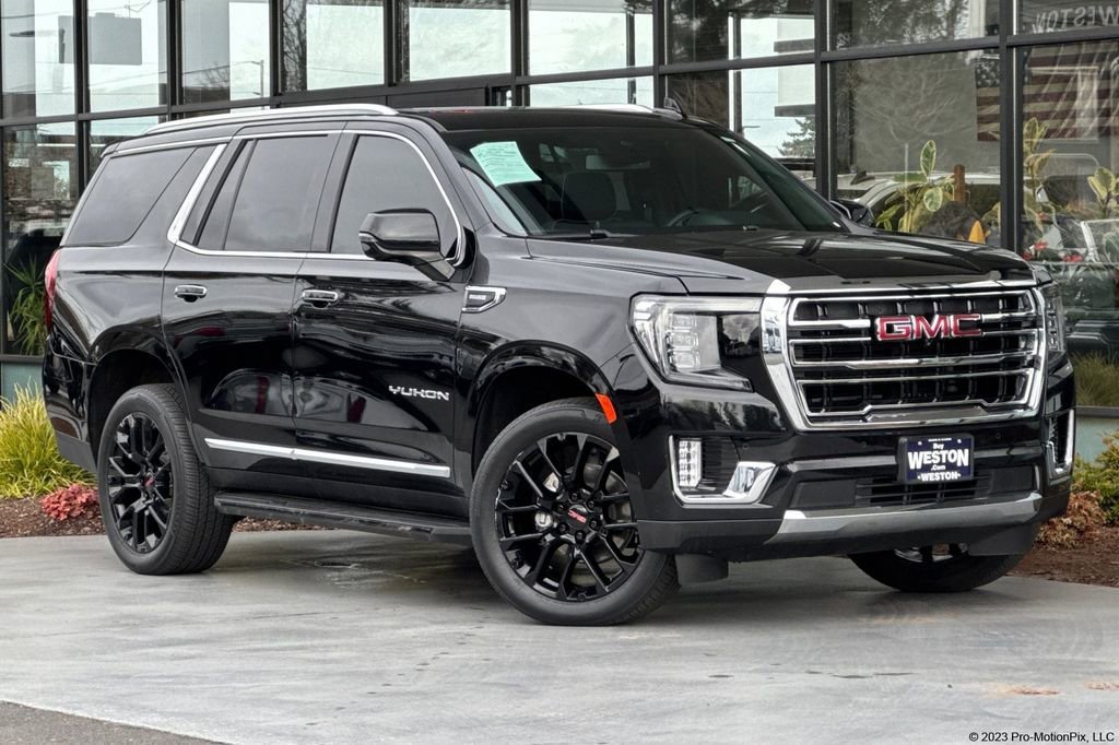 2023 GMC Yukon SLT