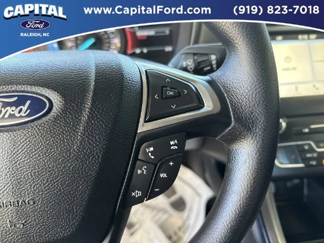 Used 2018 White Ford SE image 24