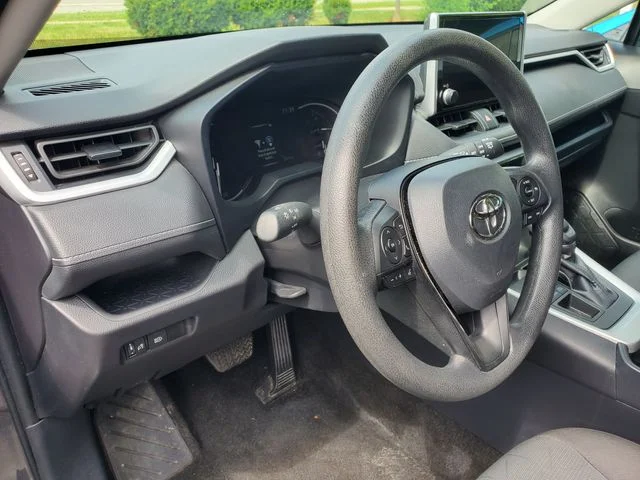 Used 2025 Gray Toyota XLE image 18