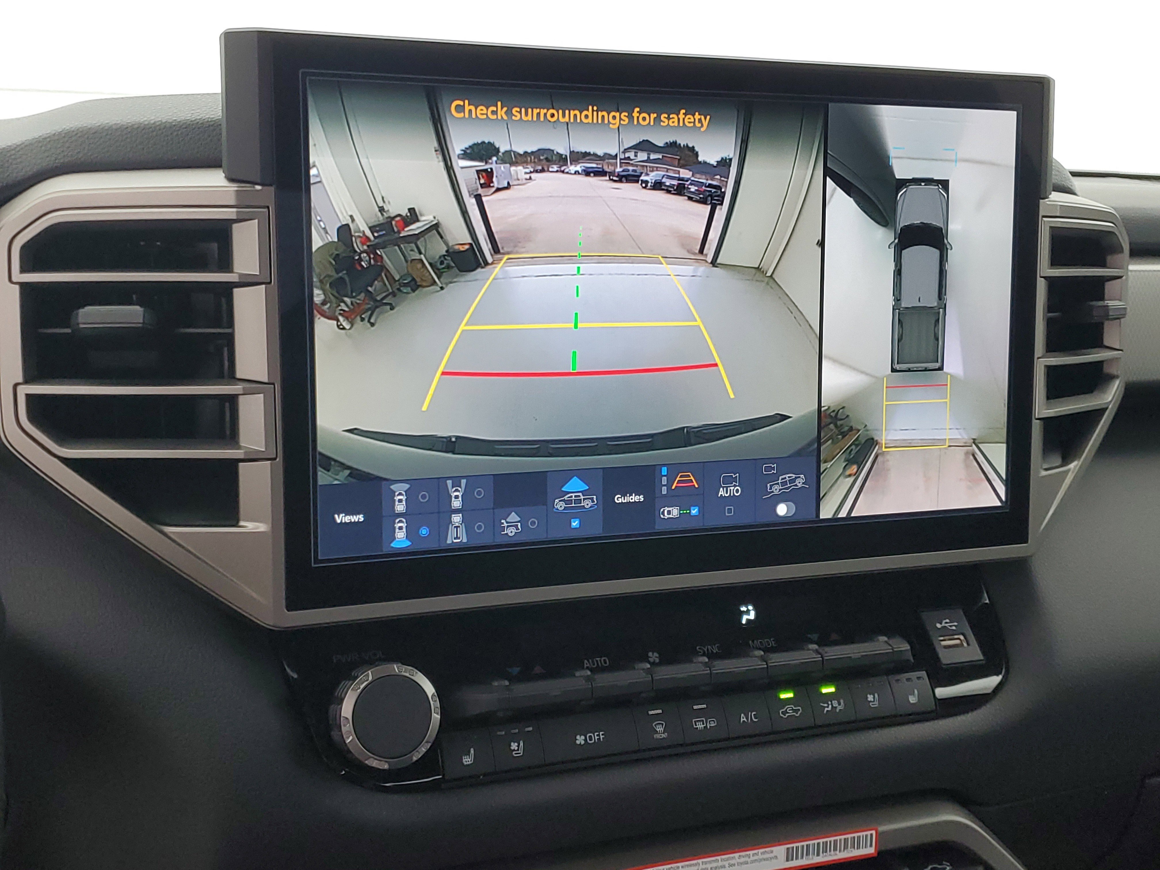 2026 Toyota Tundra Limited - Photo 28