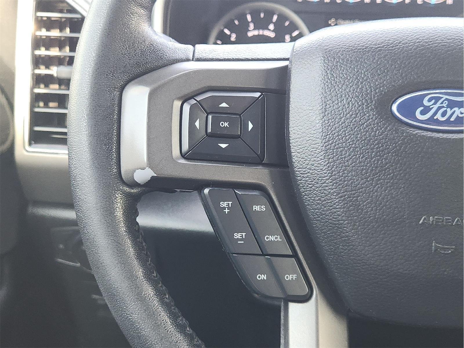 2019 Ford Expedition photo 28 of 34