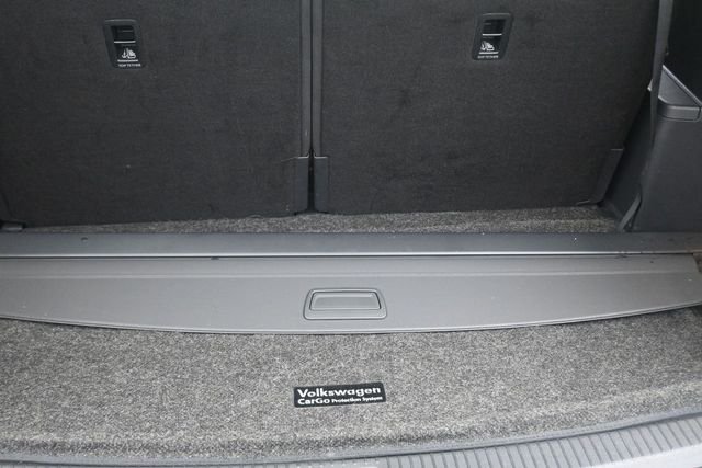 Used 2023  Volkswagen 3.6L V6 SE w/Technology image 19